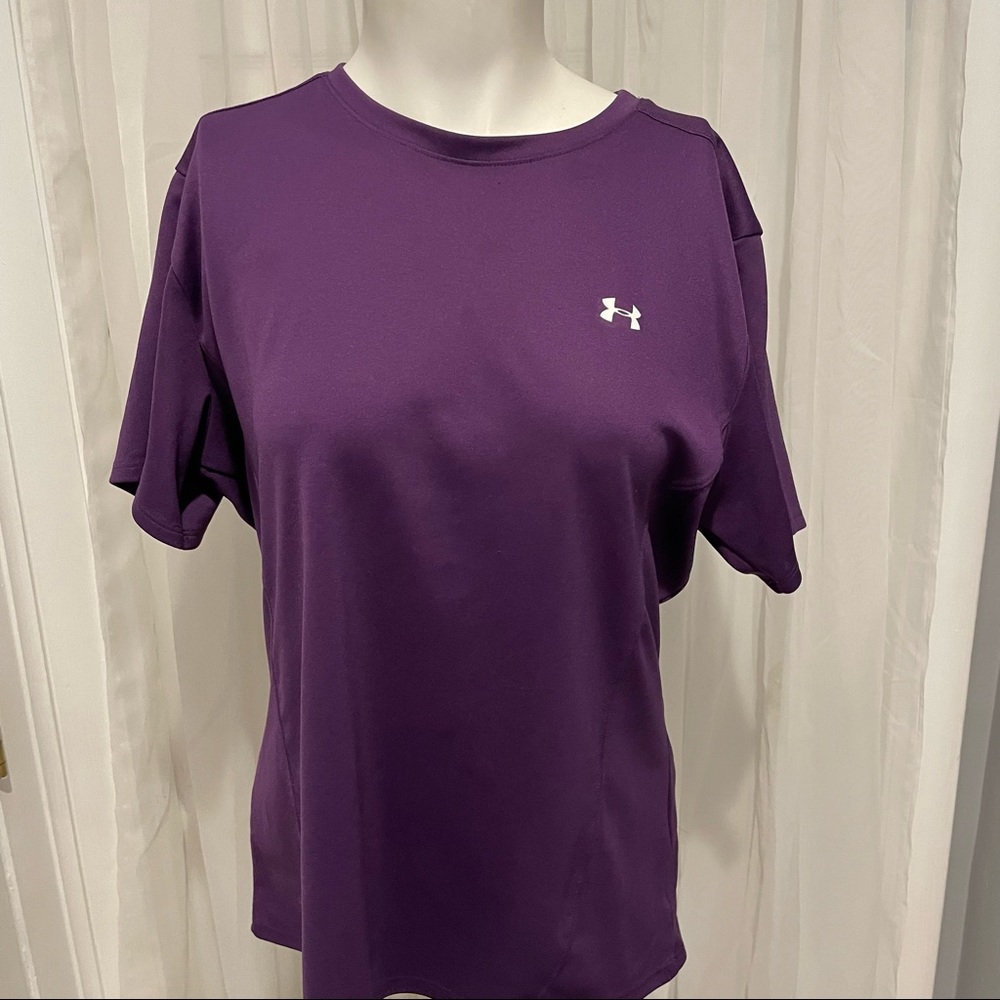 WOMENS PURPLE UNDER ARMOUR SHIRT SIZE XL